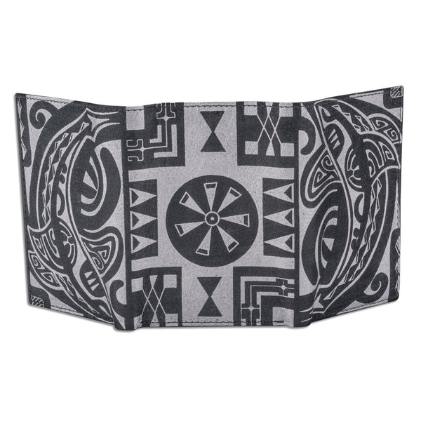 BlackWithSilver - Tahitian shark tattoo trifold wallet - Art: "Ma’o" by Teva Lowy - NĀ KOA